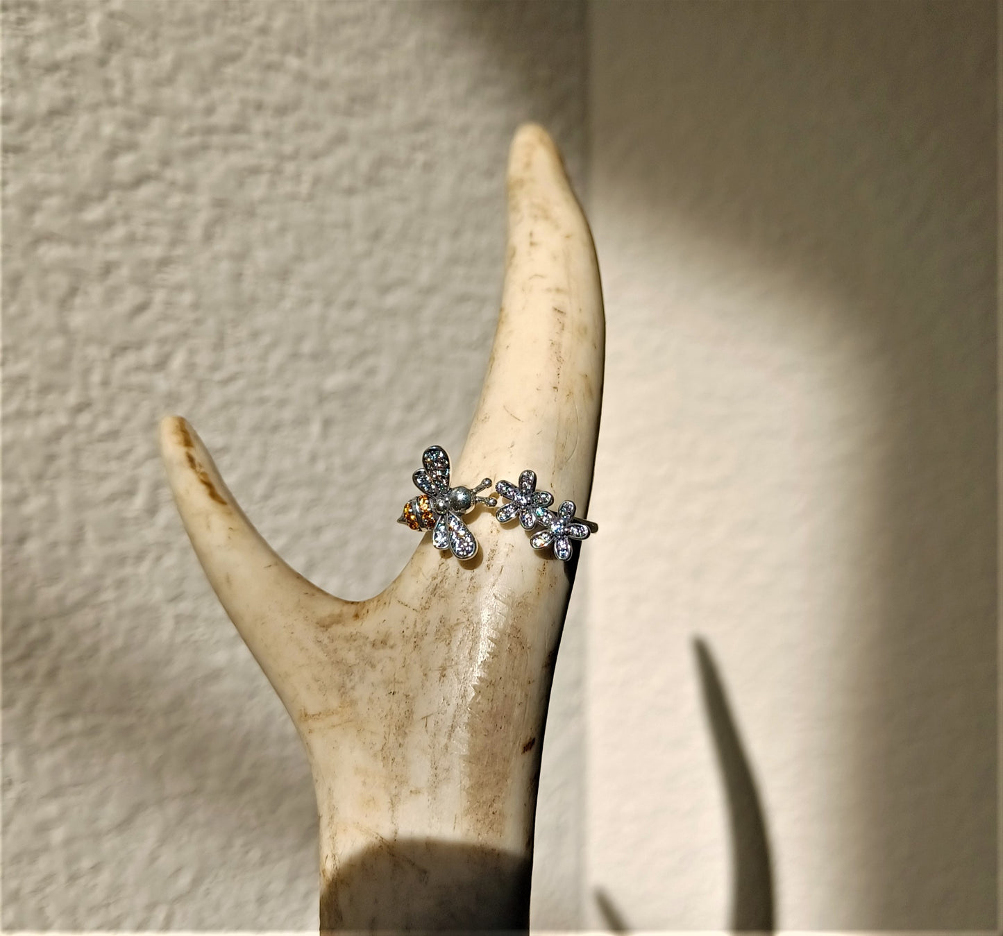 Miel et Marguerite Ring