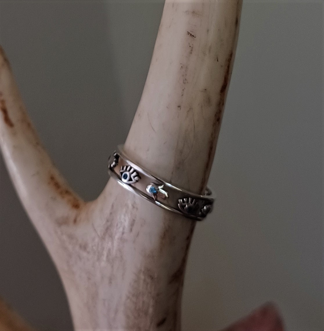 Ayn wa Khamsa Ring