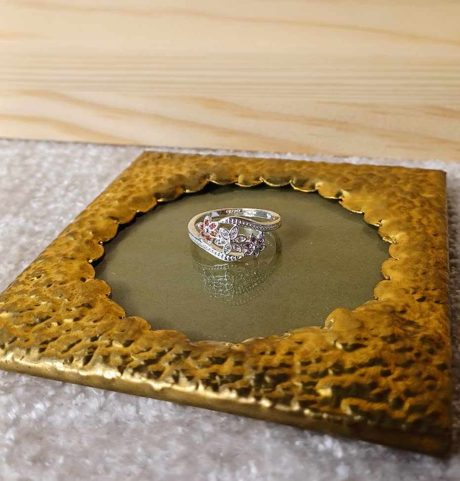 Zahraat Ring