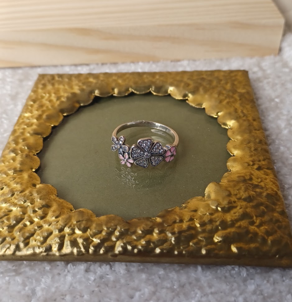 Flora Serena Ring