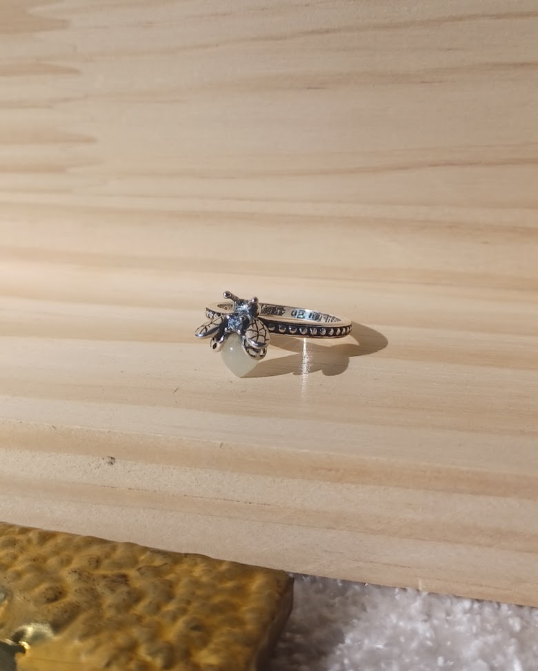 Elira Wing Ring