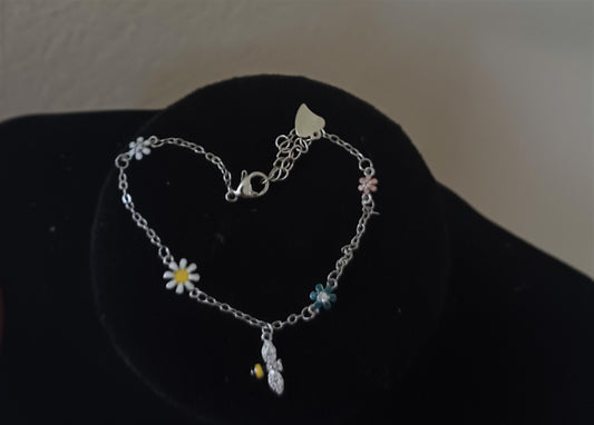 Daisy + Bee Silver Bracelet