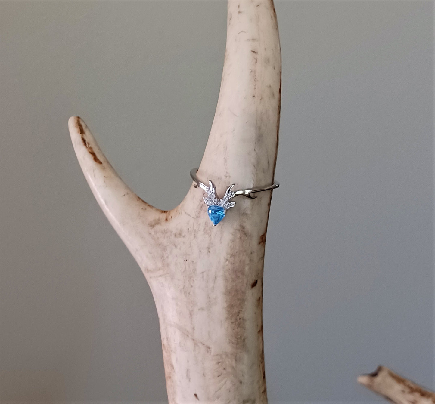 Blue deer silver ring