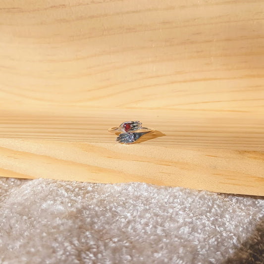 Manos del Corazón Ring