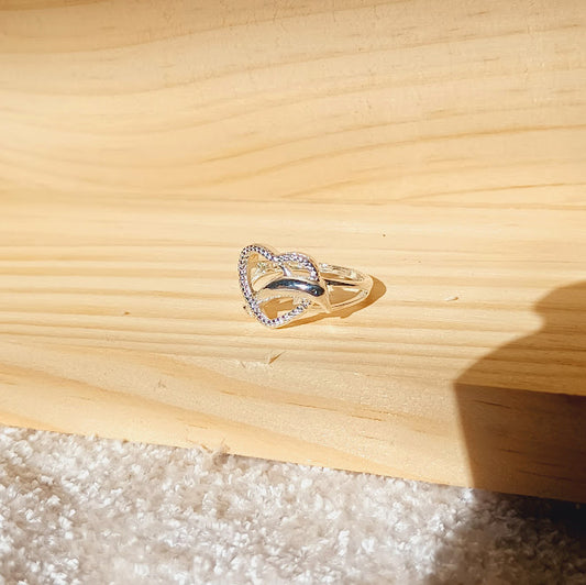 Delphina Amor Ring