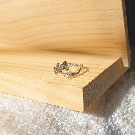 Rosa Venenosa Ring